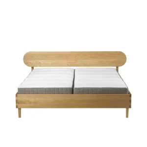 FDB Møbler G30 Radius Bed Frame, 180 x 200 cm, oiled oak